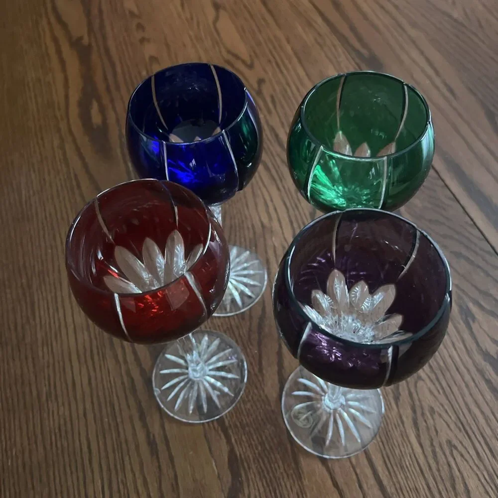 AJKA Marsala Cut-to-Clear 8.25” Crystal Wine Glasses,‎ Set of 4, Various Colors